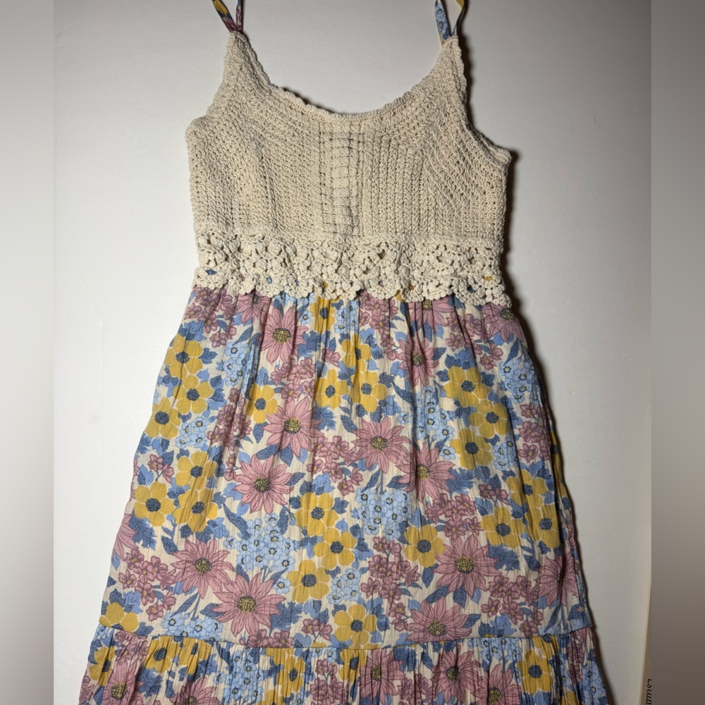 Cato Floral Crochet Bodice Maxi Dress Boho Cottagecore size medium